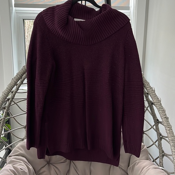 Calvin Klein Sweater - Picture 1 of 1